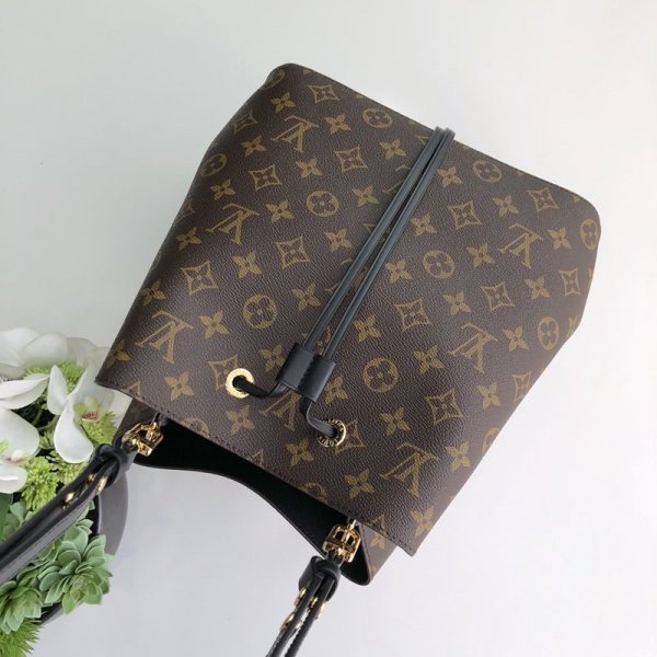 Monogramma di alta qualità di Louis Vuitton Monogram in cuoio in pelle Netonoe M44020-5
