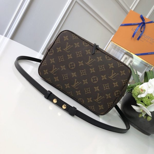 Monogramma di alta qualità di Louis Vuitton Monogram in cuoio in pelle Netonoe M44020-3