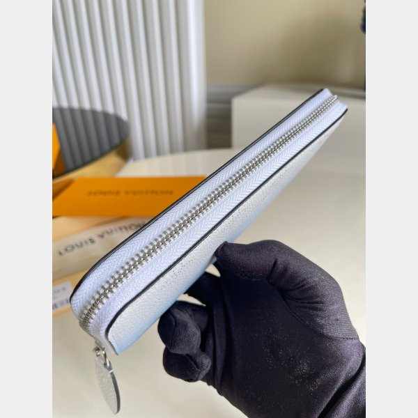Replica Louis Vuitton 2021 Wallet Zippy Mahina M80490/M80494 BASS-4