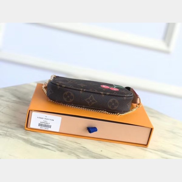 Louis Vuitton Pochette Dauphine Monogram M69184 Brown-3