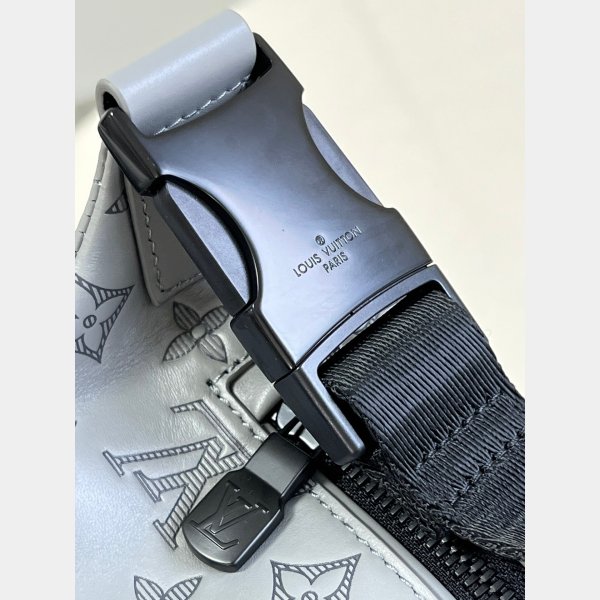 Il miglior Louis Vuitton Discovery Bumbag G65 Men M46108 Sagni replica-6