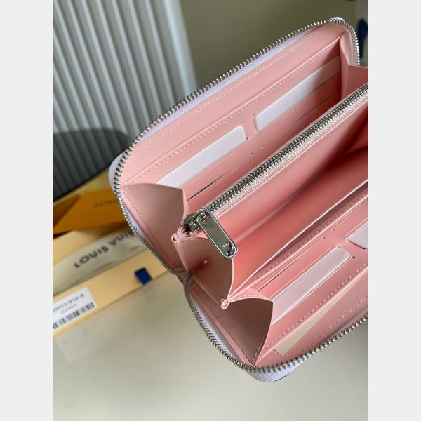 Replica Louis Vuitton 2021 Wallet Zippy Mahina M80490/M80494 BASS-13